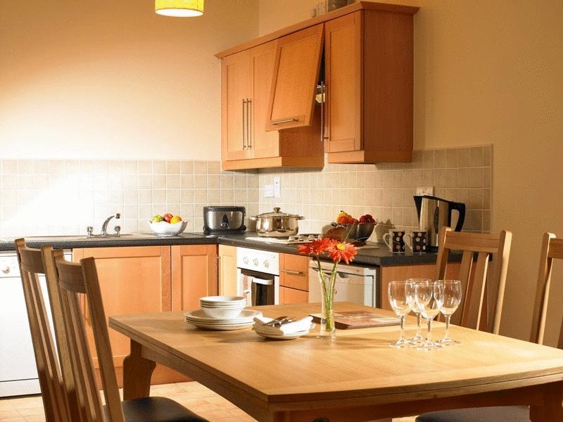 Golden'S Cove Apartments At Sneem Hotel Ruang foto